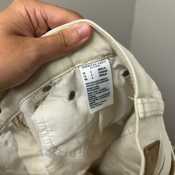 American Eagle Stovepipe Beige Womens Jeans - Picture 5 of 5
